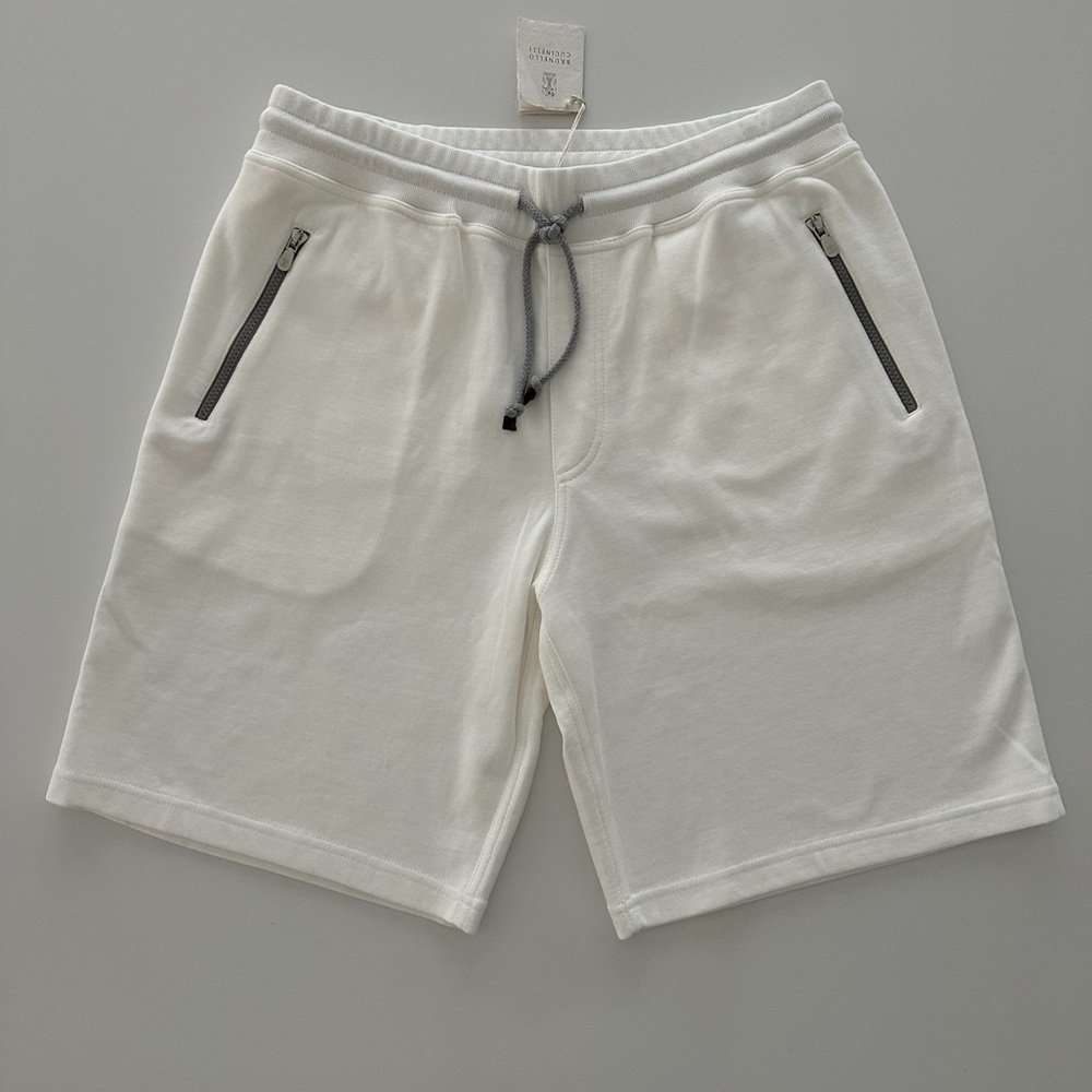 Brunello Cucinelli brand new men’s shorts,made in Italy size L